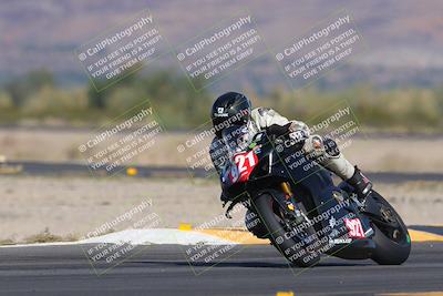 media/Nov-12-2023-SoCal Trackdays (Sun) [[5d1fba4e7d]]/Turn 14 (1035am)/